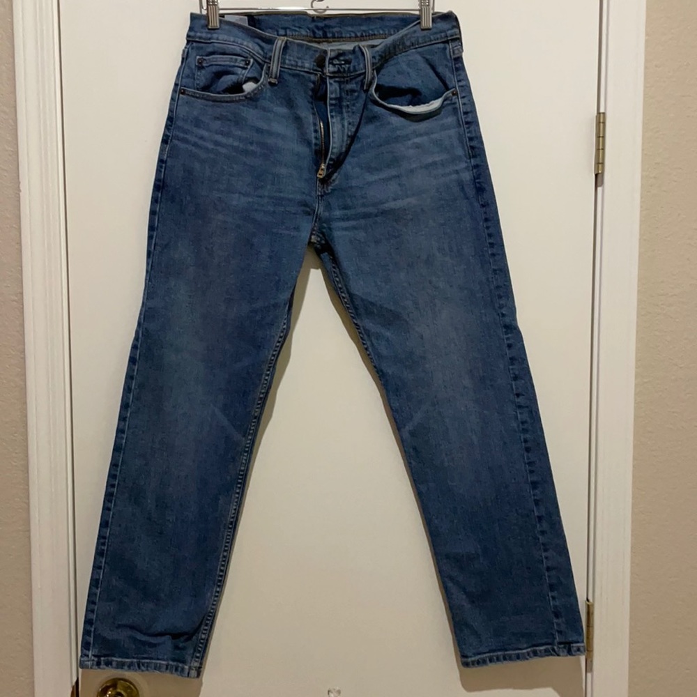 Men’s Levi 505 Straight Relaxed Jeans